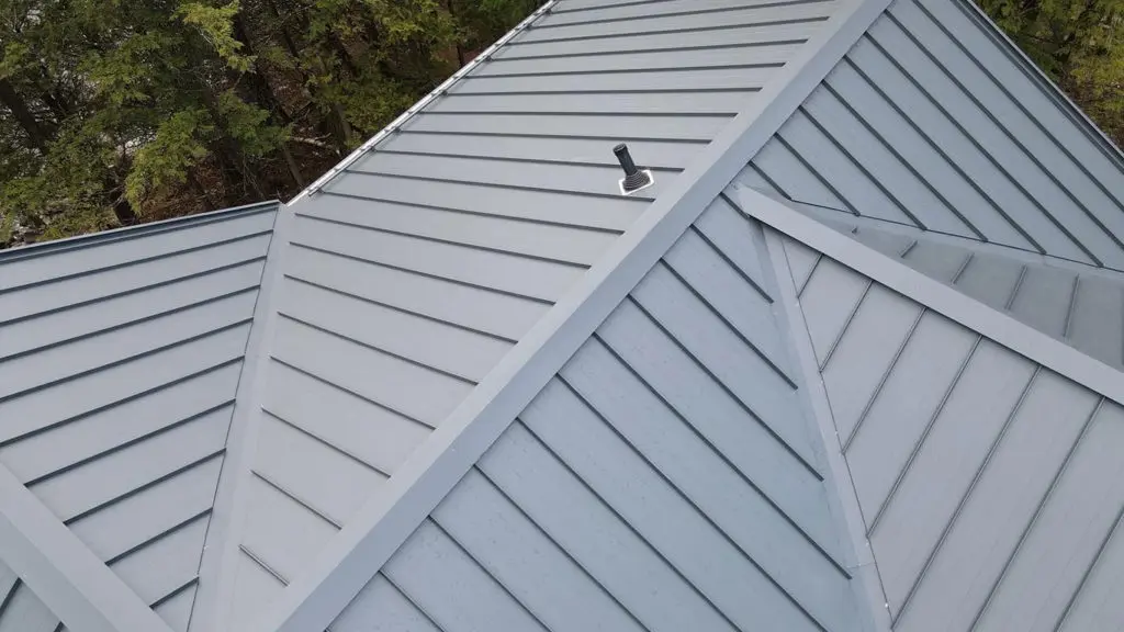 standing seam metal roof grey 1024x576 1